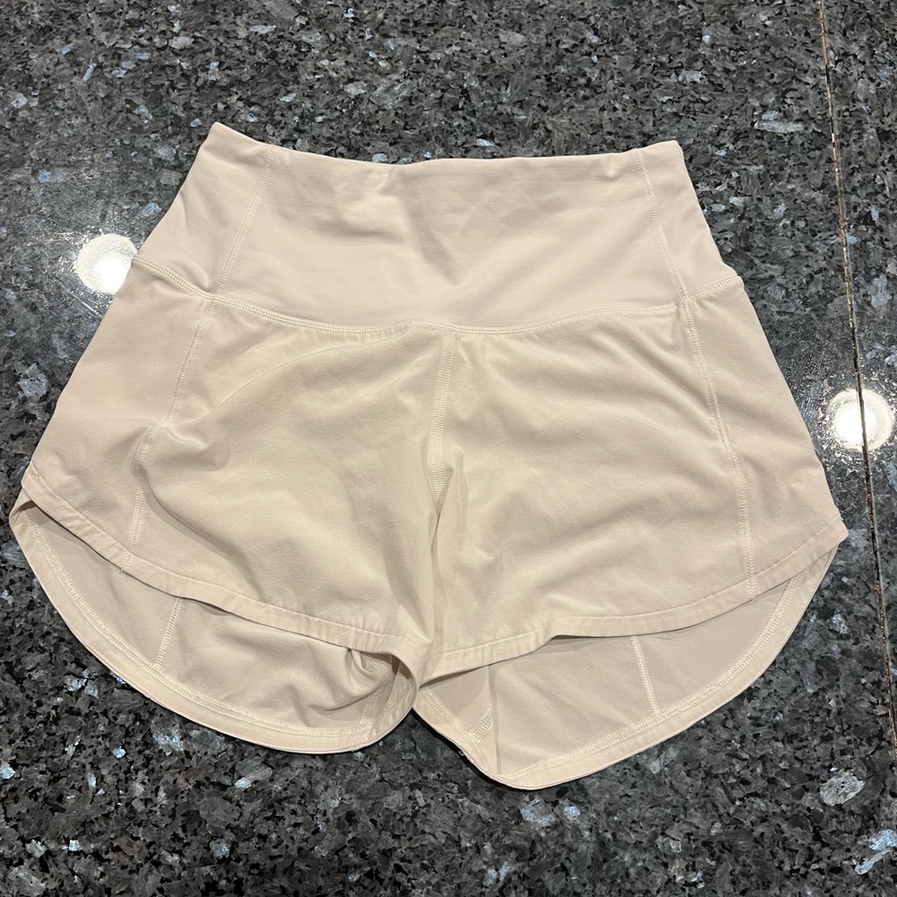 Lululemon 4” Mid Rise Speed-Ups - Color: Bone